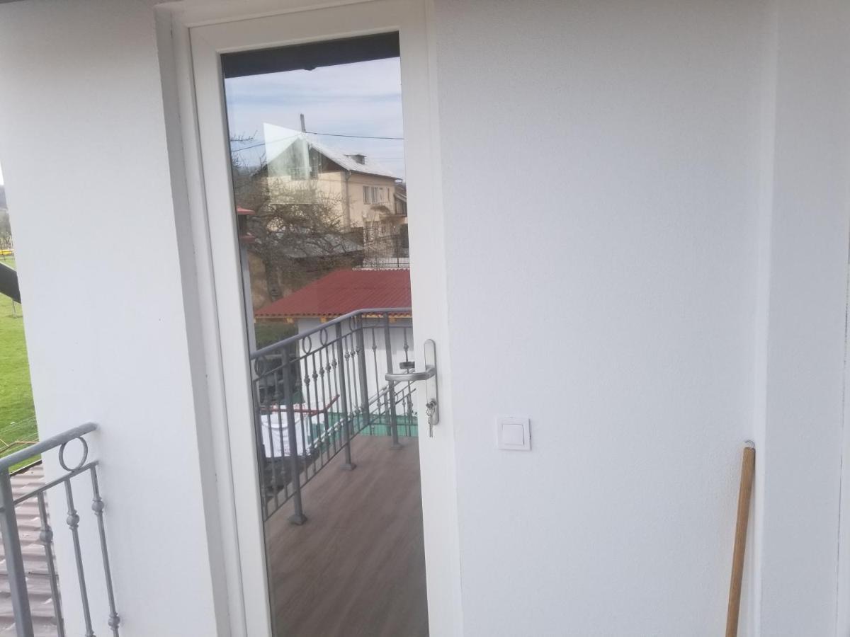 Autentic Adorabil Apartment Albestii Paminteni Exterior photo